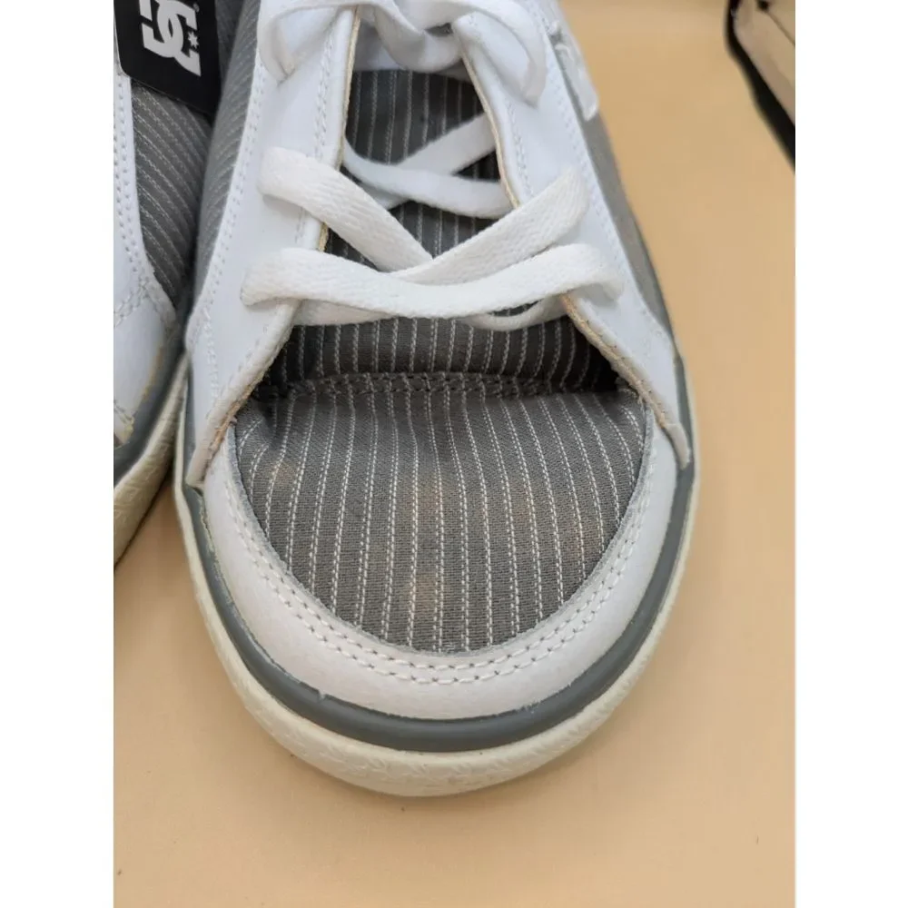 DC Men's Trase TX Sneaker, Size 12 M, Skate Shoes White, Gray ,B Grade